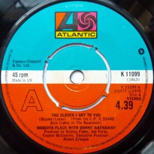 Roberta Flack With Donny Hathaway - The Closer I Get To You 7 Inch Vinyl Single (7 Inch Record) (Jukebox Record)